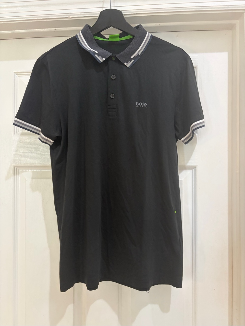 BOSS Men's Black Polo Shirt with Contrast Collar size L